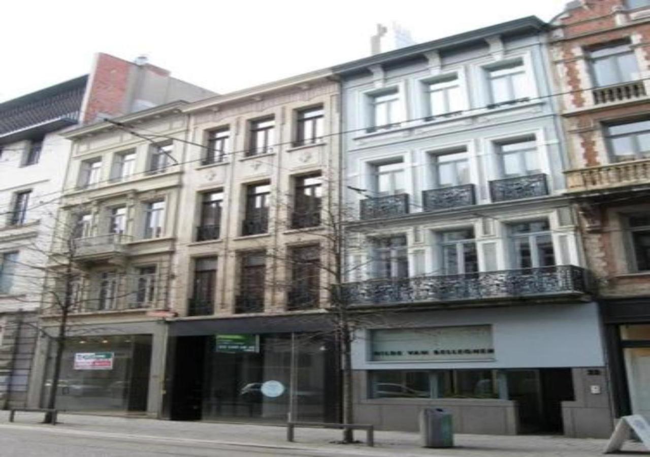 Charming National Street In The Heart Of * Antwerpen